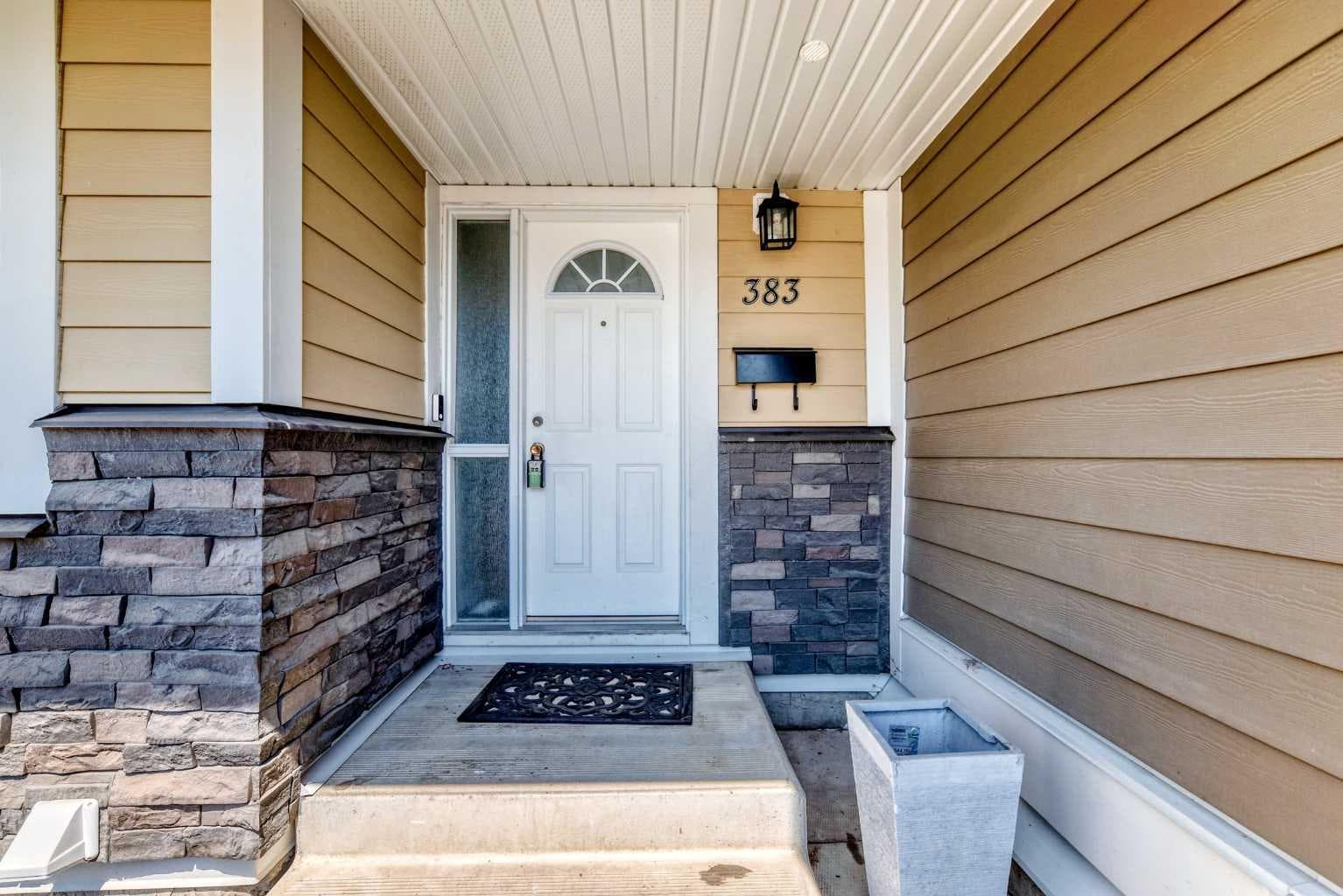 383 Georgian Villas NE — photo 2