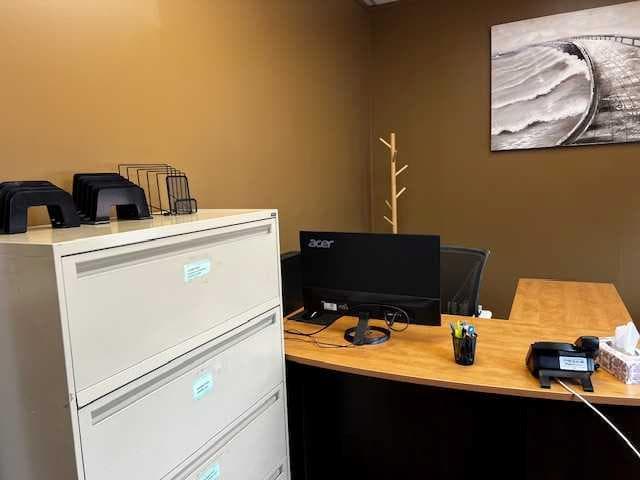 office space Drive N — photo 2