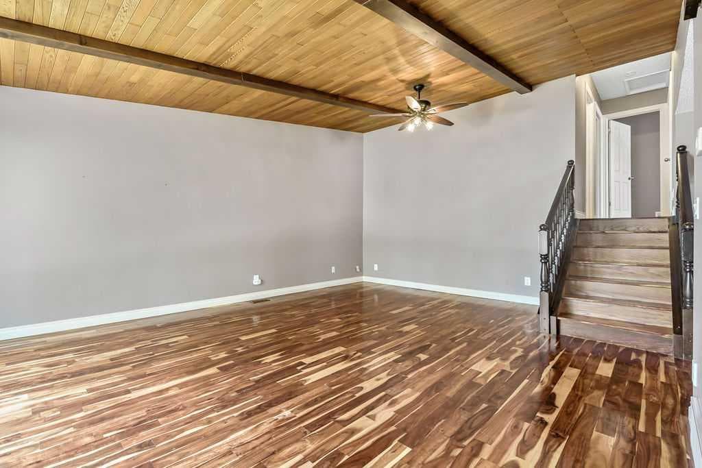 163 Woodburn Crescent — photo 5