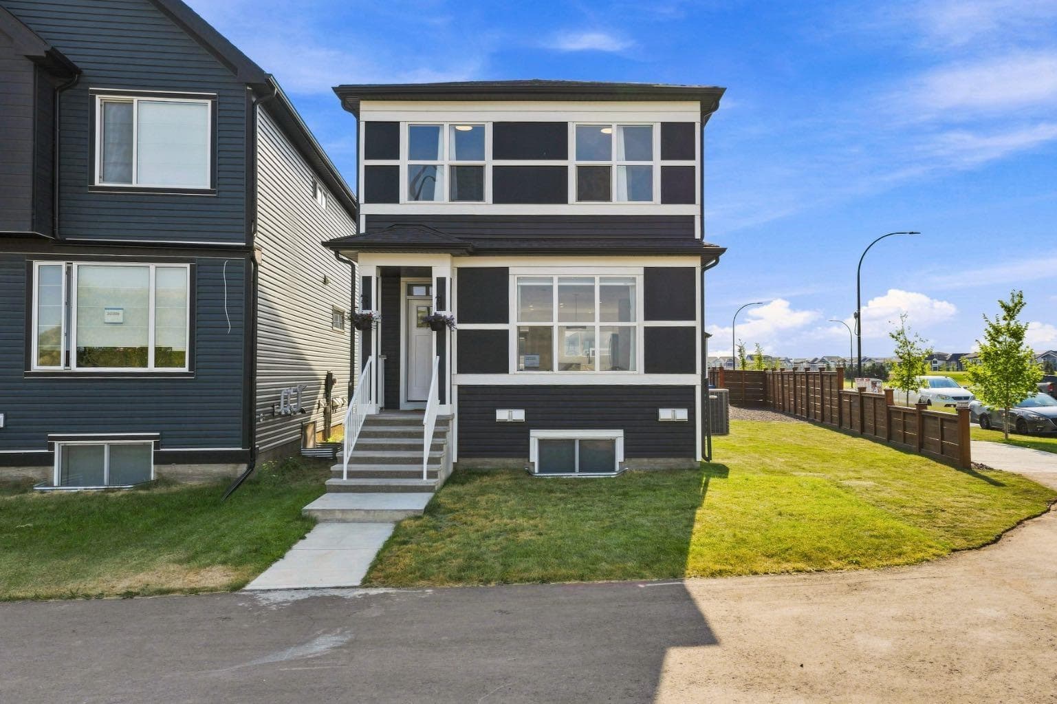 20305 45 Street SE — photo 1
