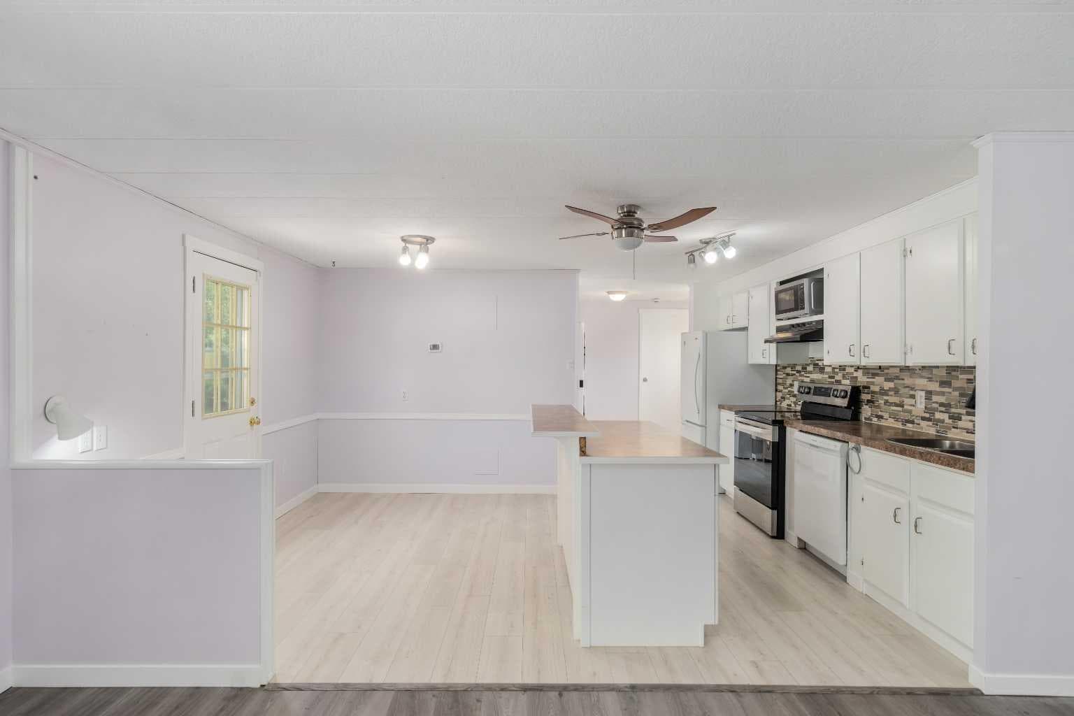 34 Burroughs Place NE — photo 3