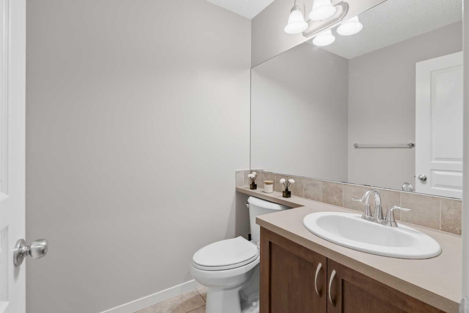 40 Panatella Mews NW — photo 5