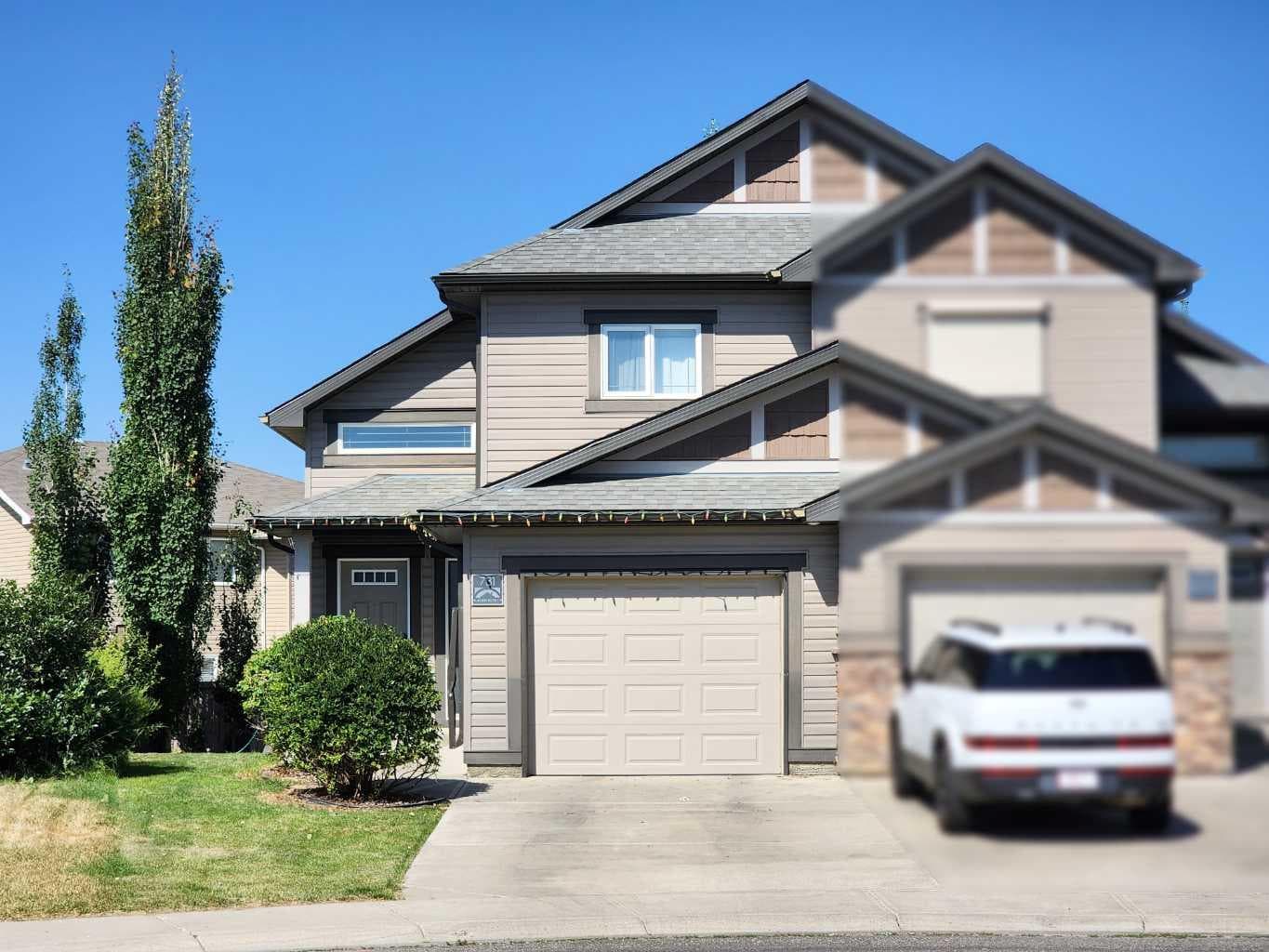 731 Silkstone Close W — photo 1
