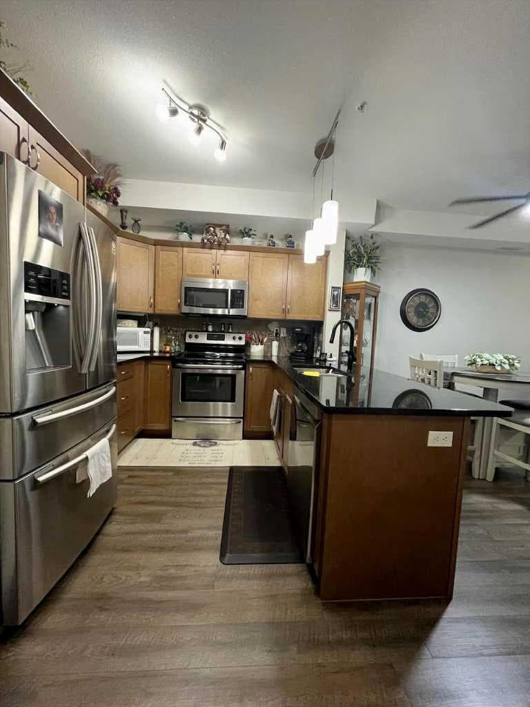 137, 2800 13 Avenue SE — photo 4