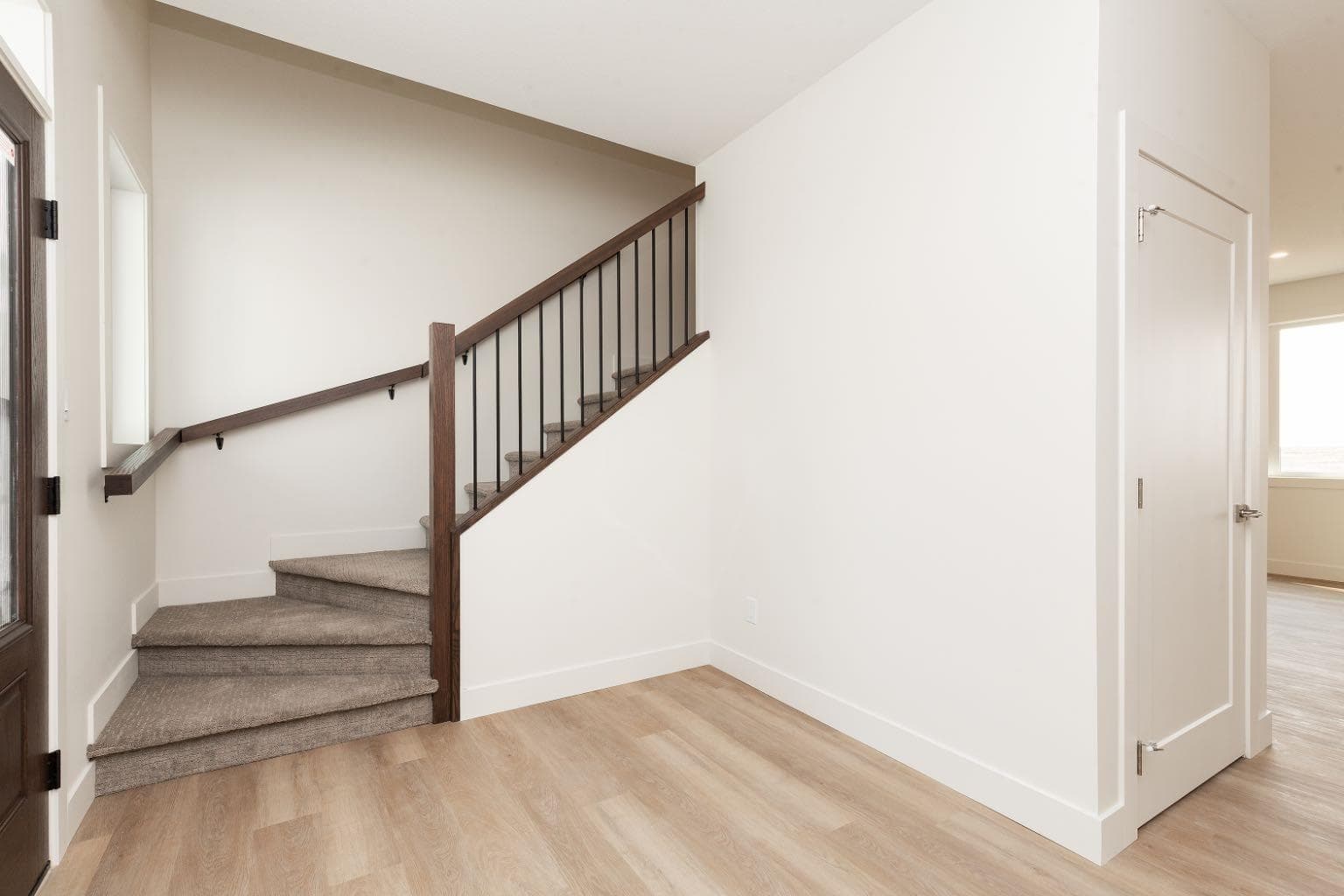 558 Malahat Green W — photo 4