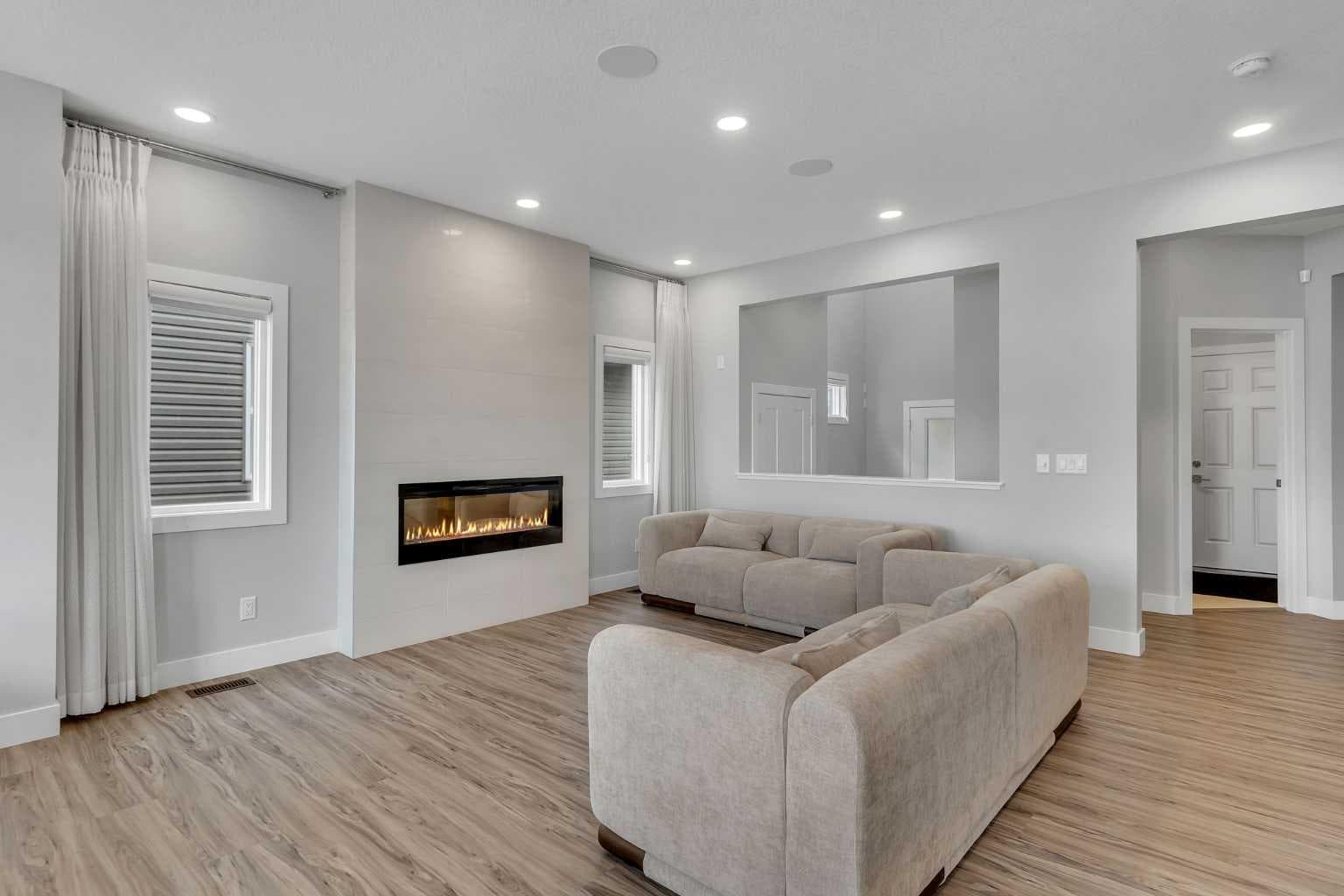 81 Carringvue Manor NW — photo 5