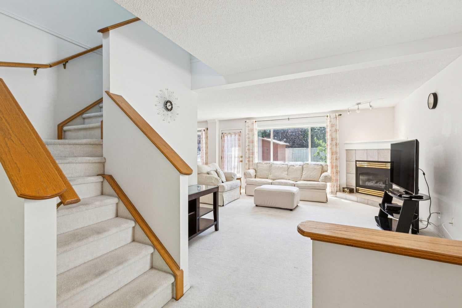 10521 Hidden Valley Drive NW — photo 4