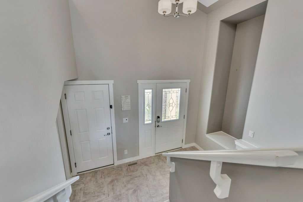 139 Garrison Circle — photo 4
