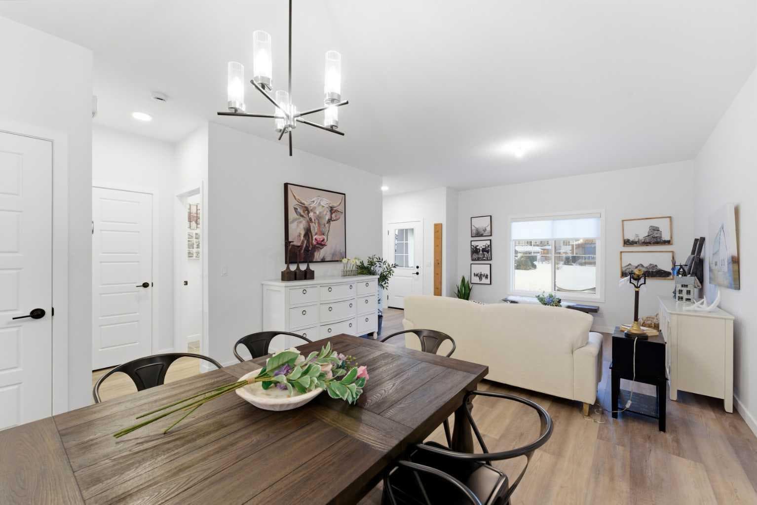 994 Chinook Winds Meadow SW — photo 5