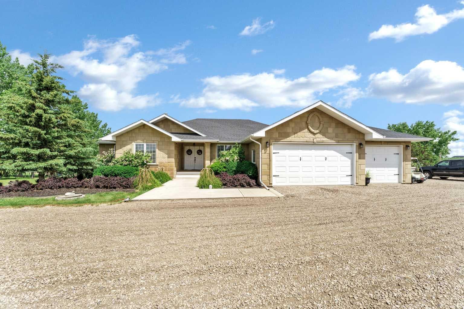 7312 Township Road 124 — photo 1