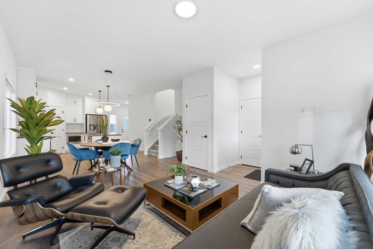 990 Chinook Winds Meadow SW — photo 2