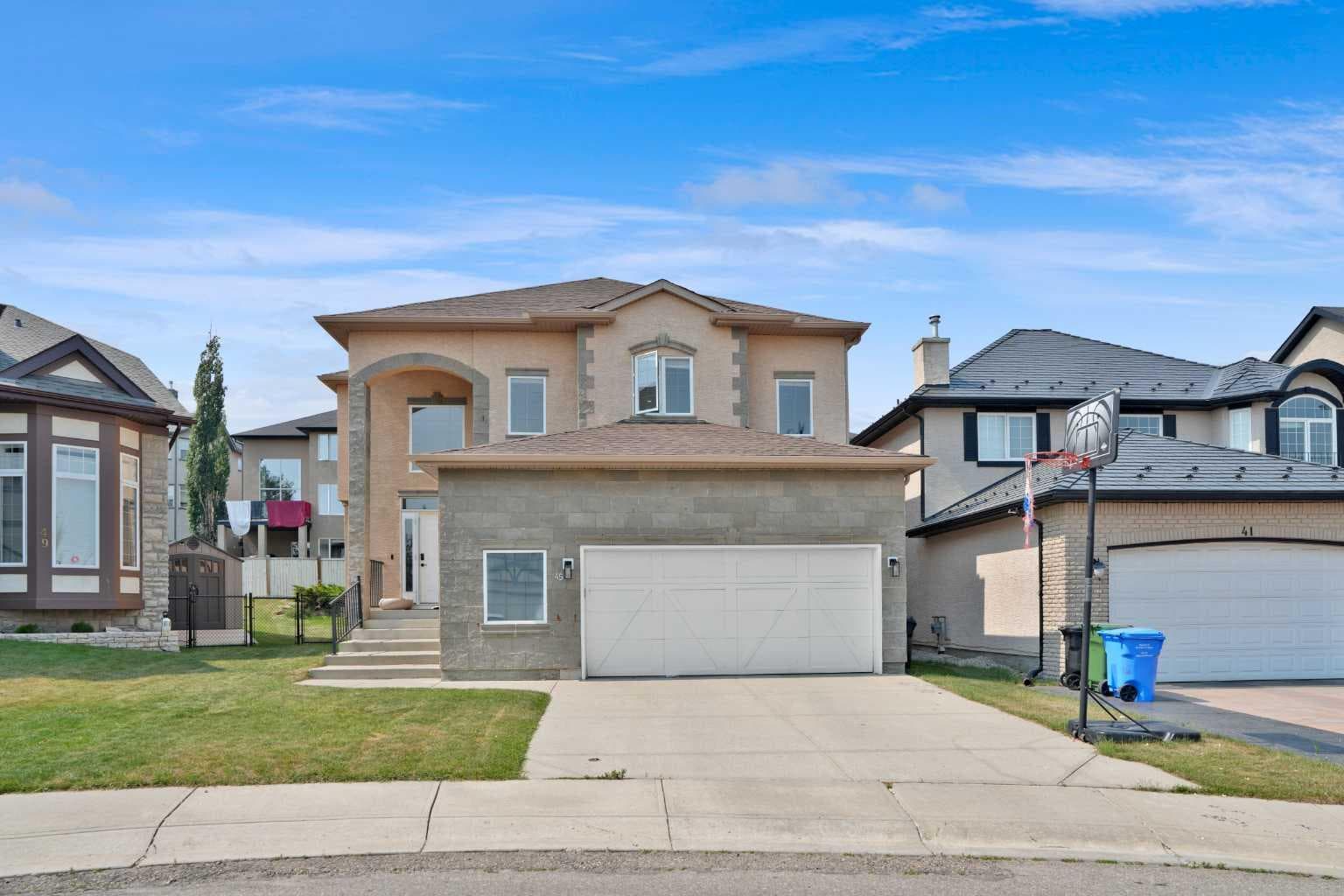 45 Sherwood View NW — photo 1