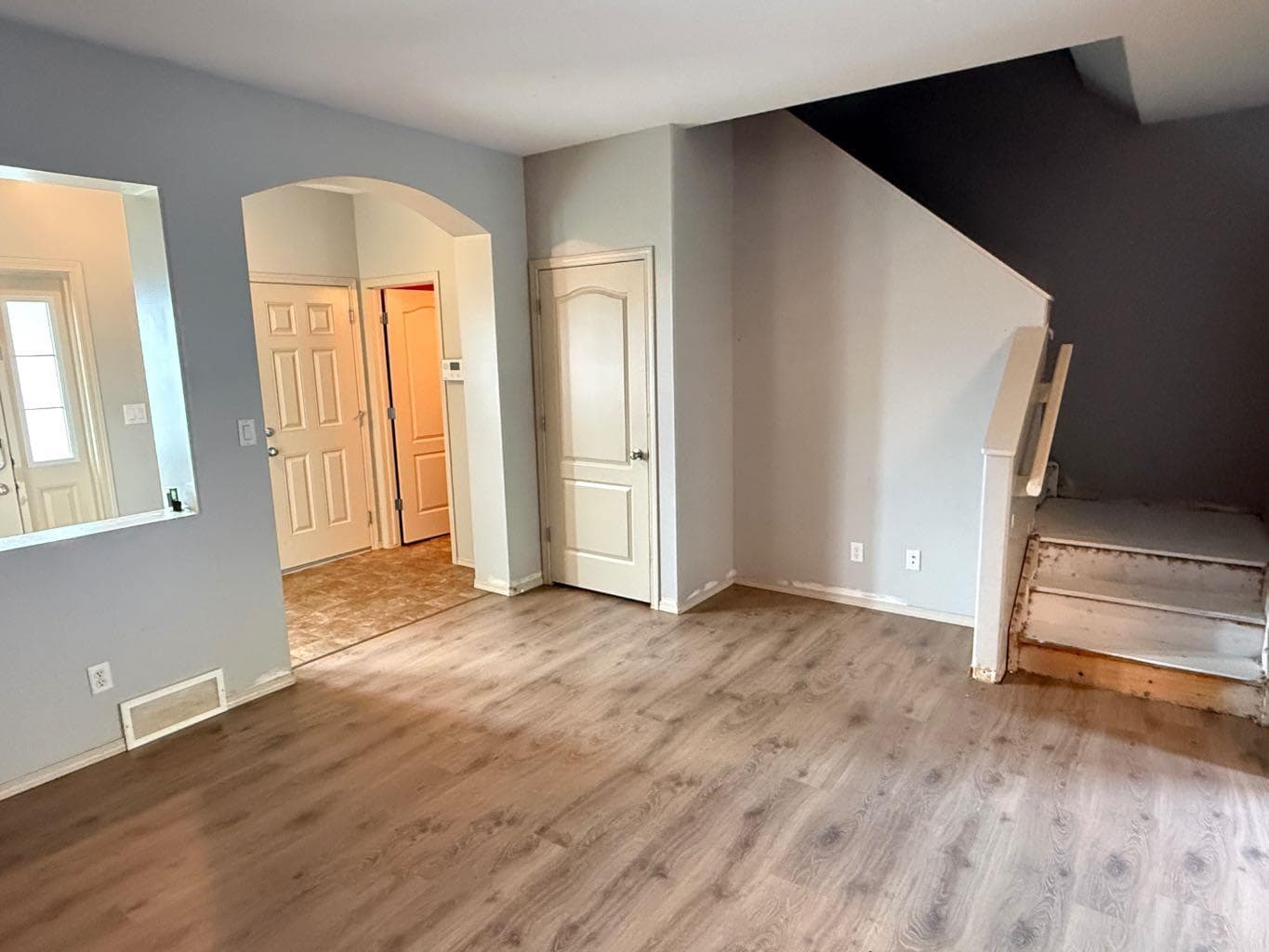 74 Parkway Drive — photo 3