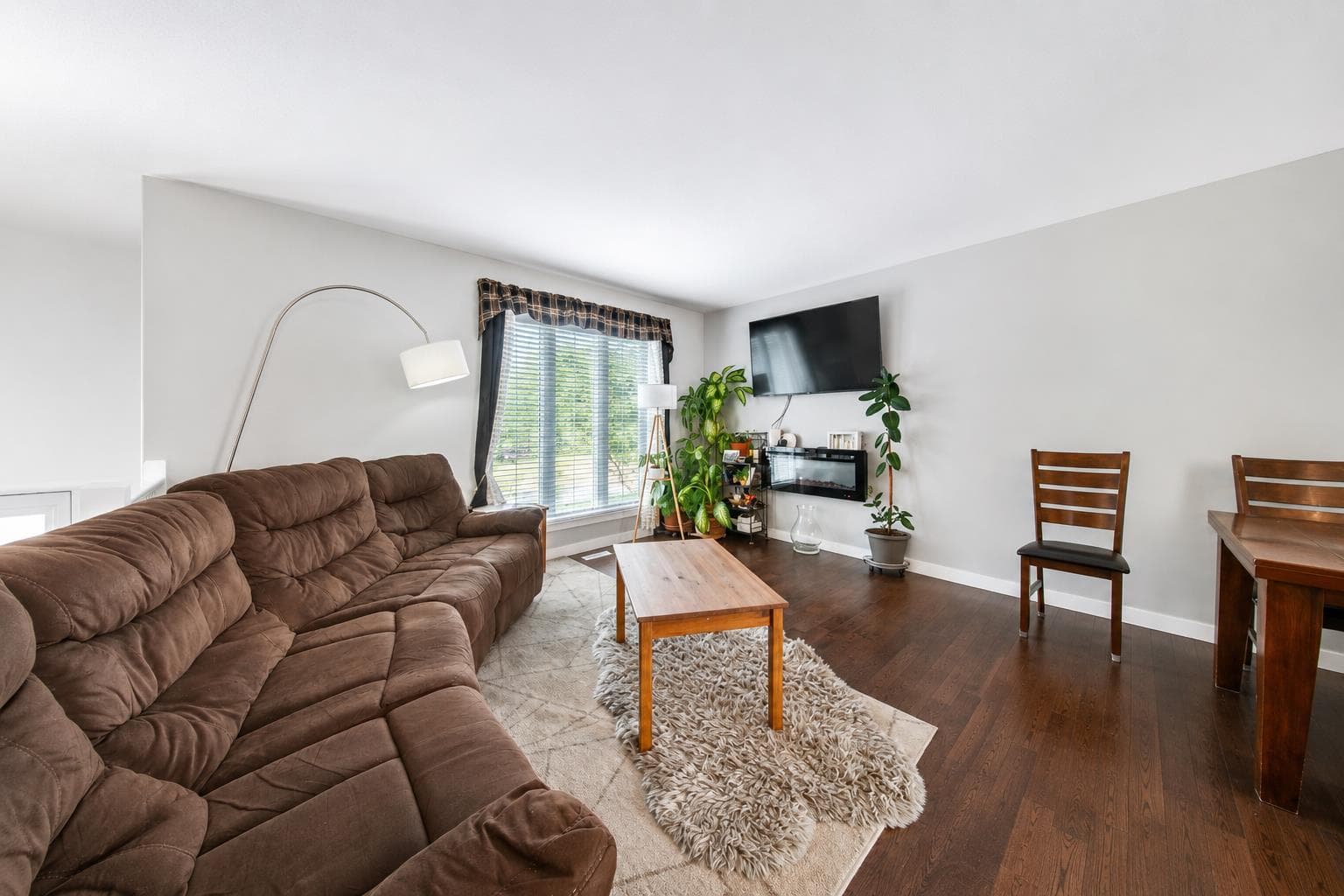 6015 50 A Street — photo 5