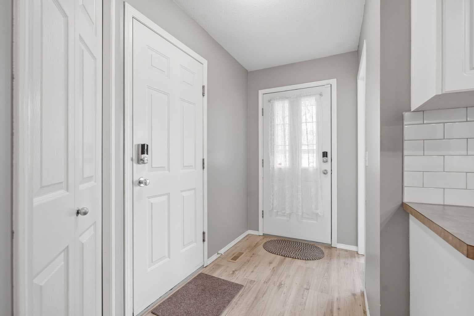3 Janko Close — photo 5