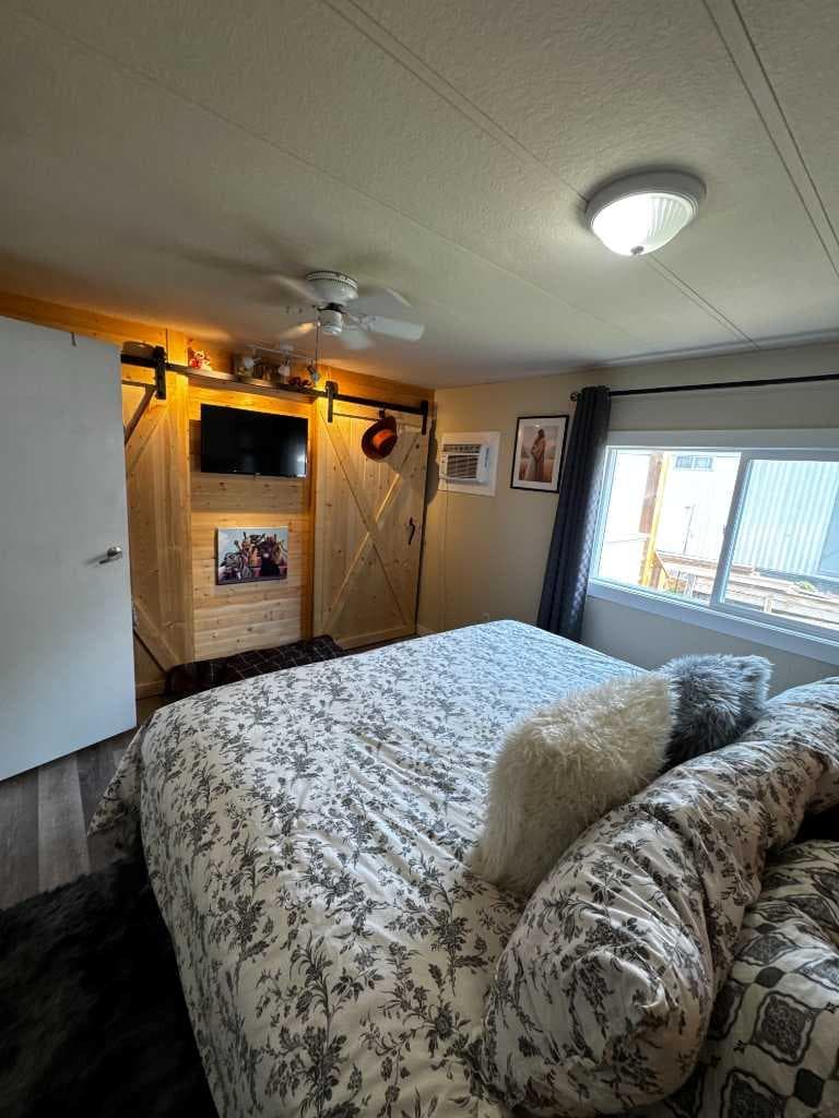 63 Westwood Court — photo 3