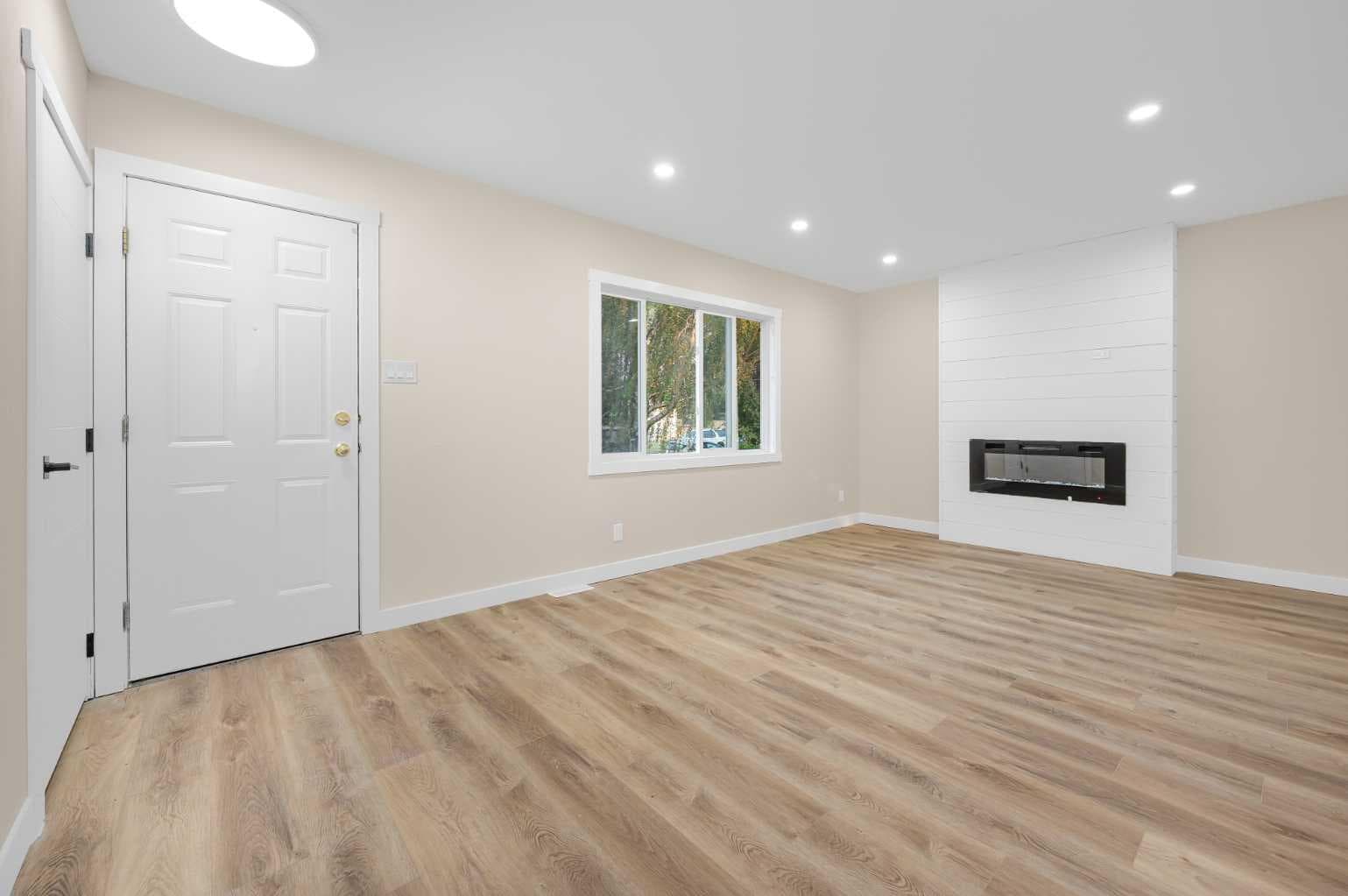 2231 40 Street SE — photo 3