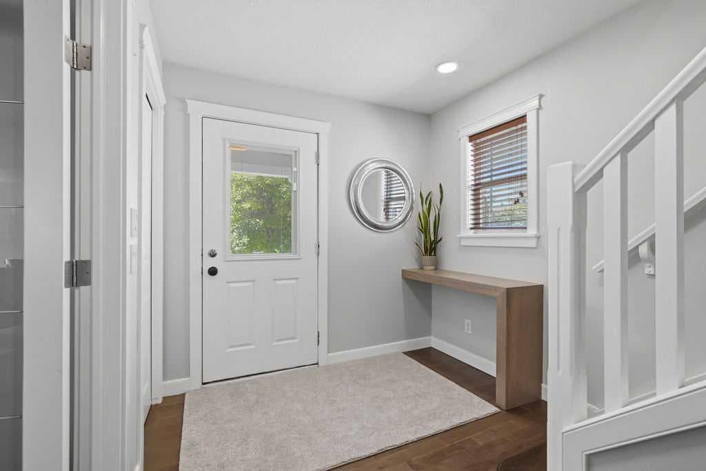 87 Couture Crescent SW — photo 4