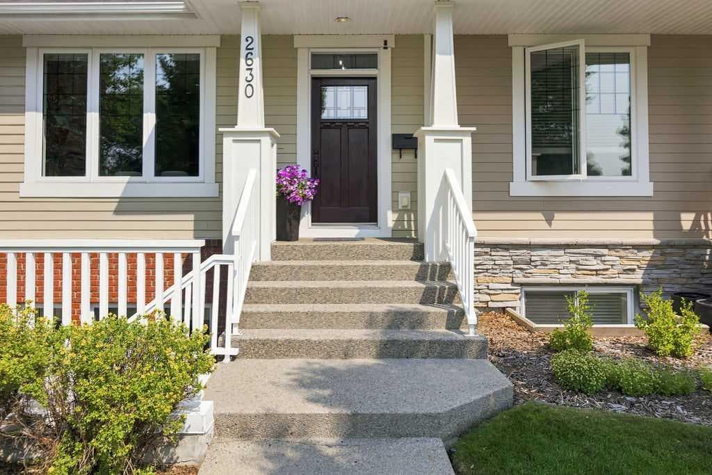 2630 Mclean Avenue SW — photo 2