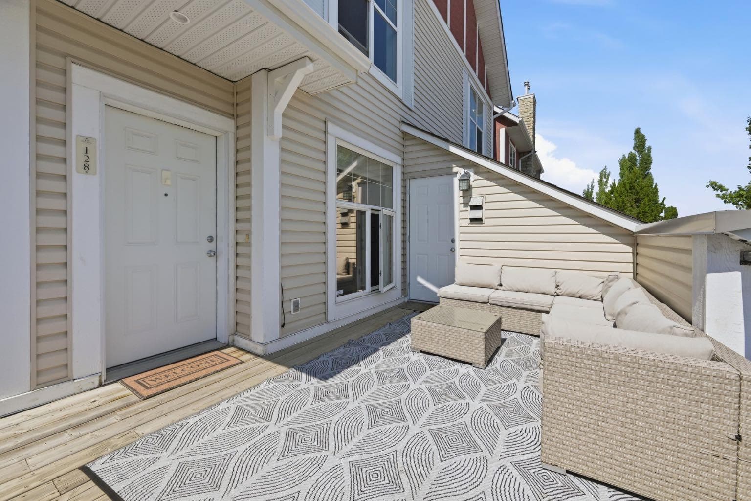 128 West Springs Road SW — photo 2