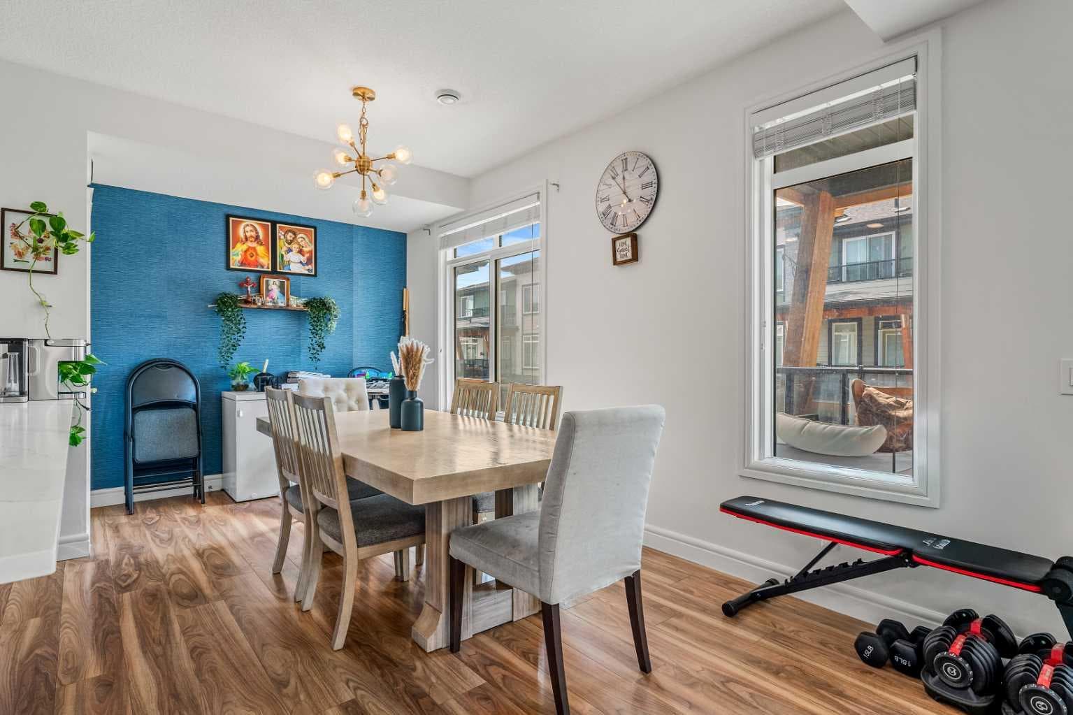 4367 Seton Drive SE — photo 3