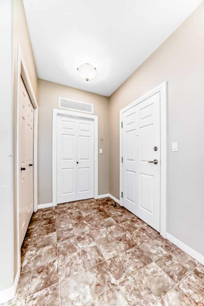 206, 69 Ironstone Drive — photo 3