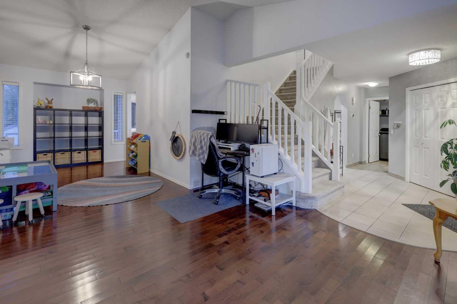 215 Arbour Ridge Way NW — photo 5