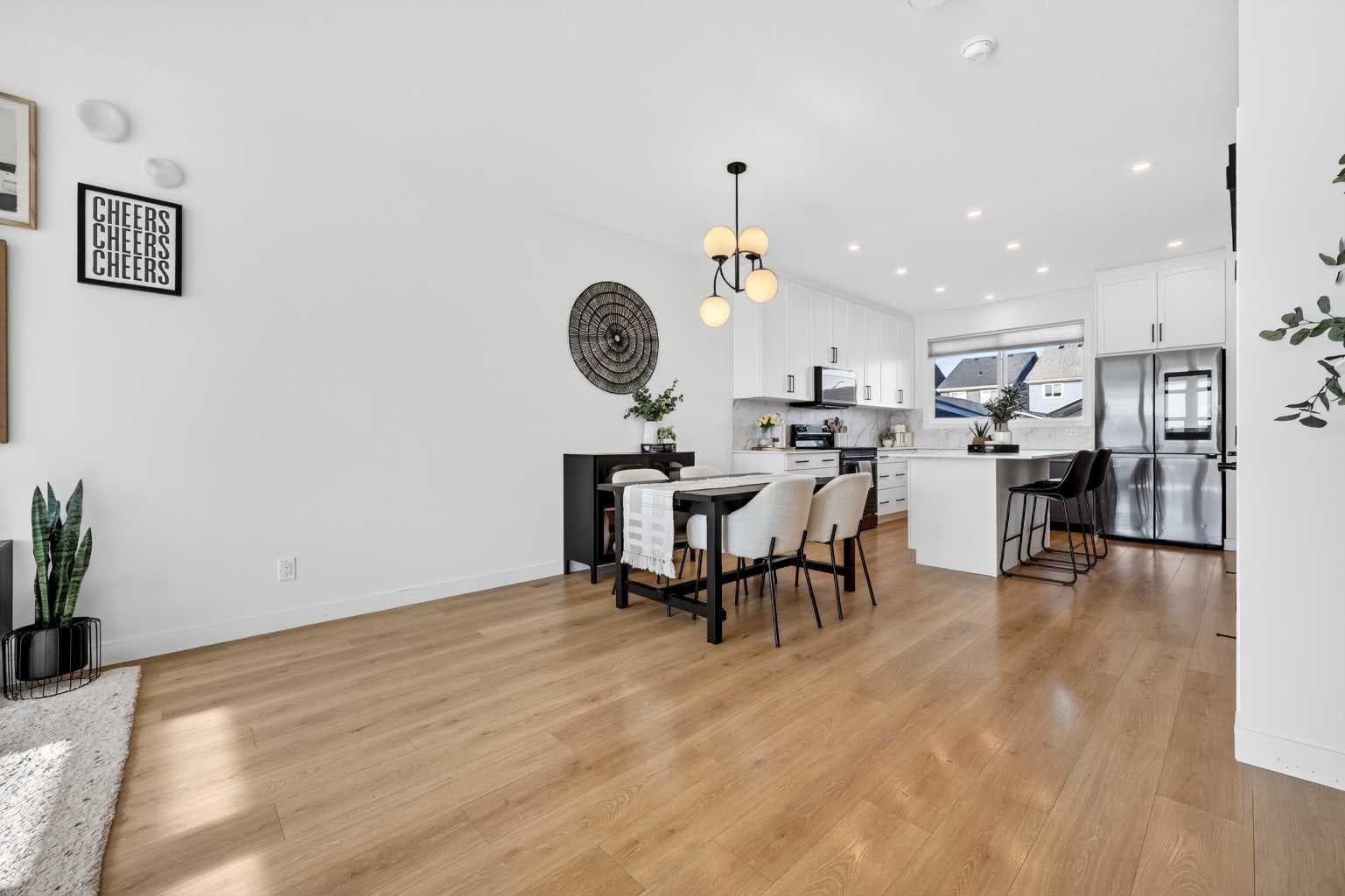 87 Heirloom Boulevard SE — photo 5