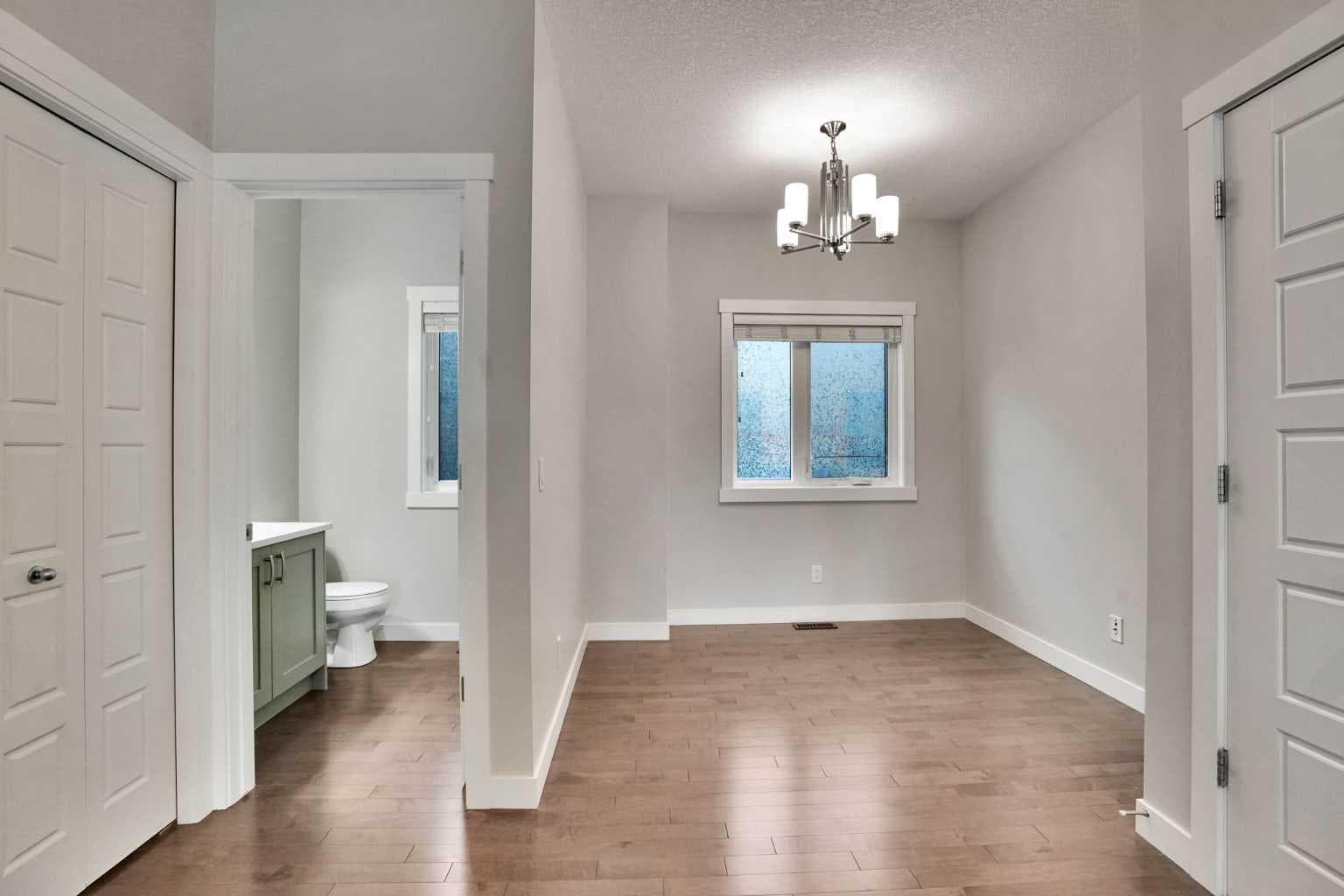 118, 28 Mcdougall Court NE — photo 3