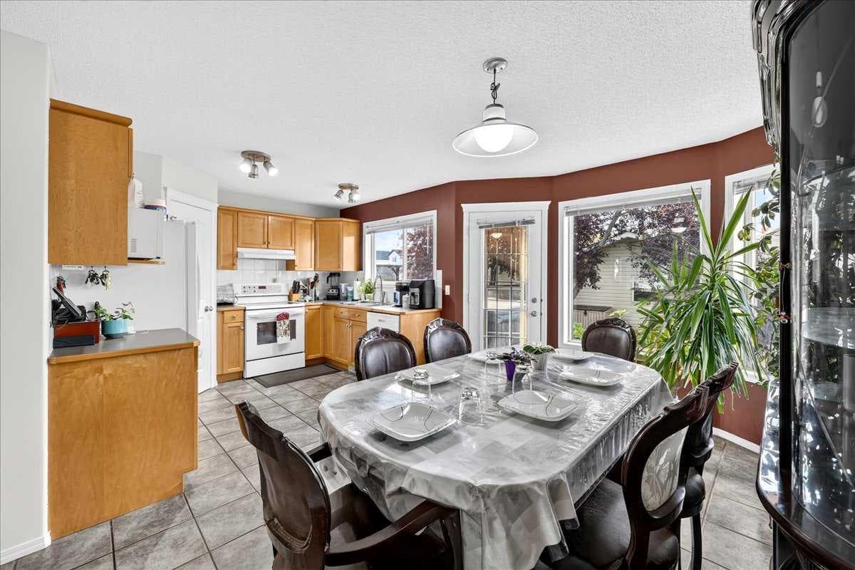 155 Tarington Green NE — photo 5