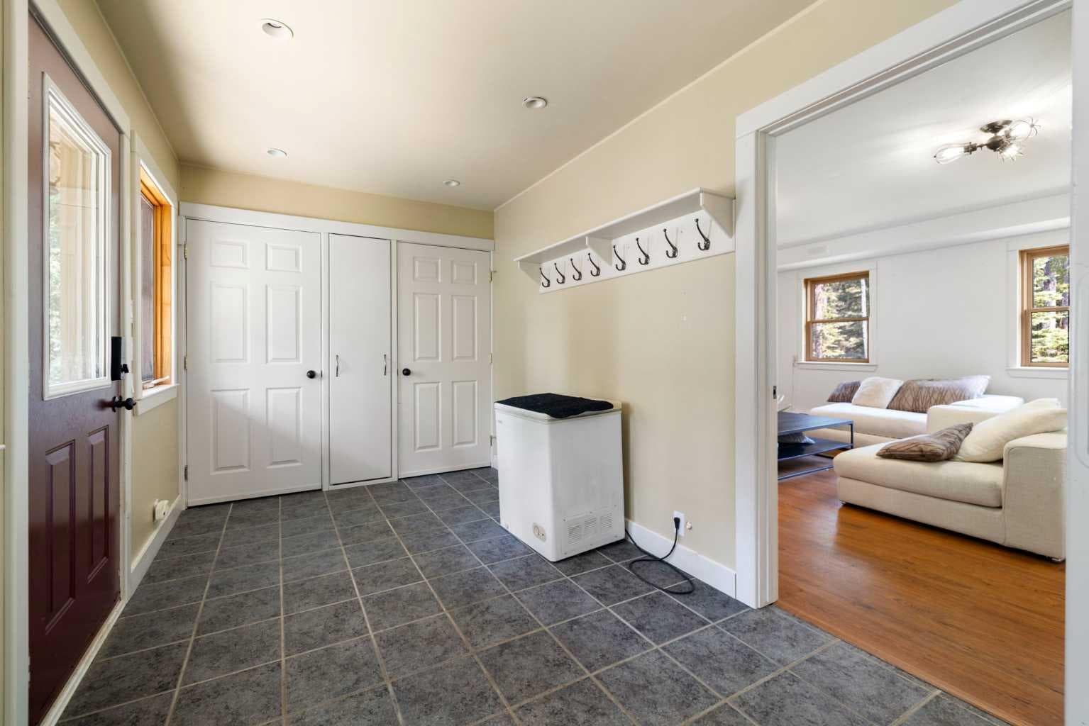 53161 Grand Valley Road — photo 4