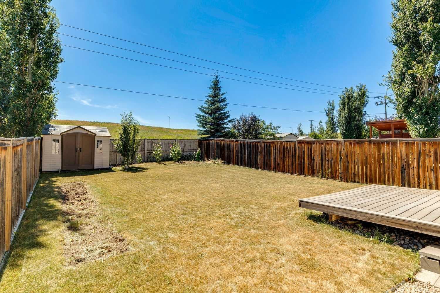 172 Kincora Drive NW — photo 3