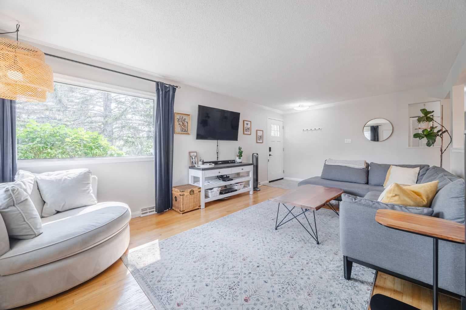 60 Fairview Crescent SE — photo 4