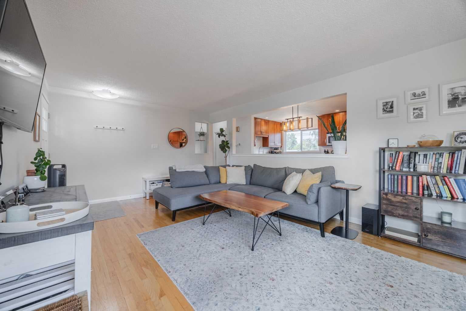 60 Fairview Crescent SE — photo 5