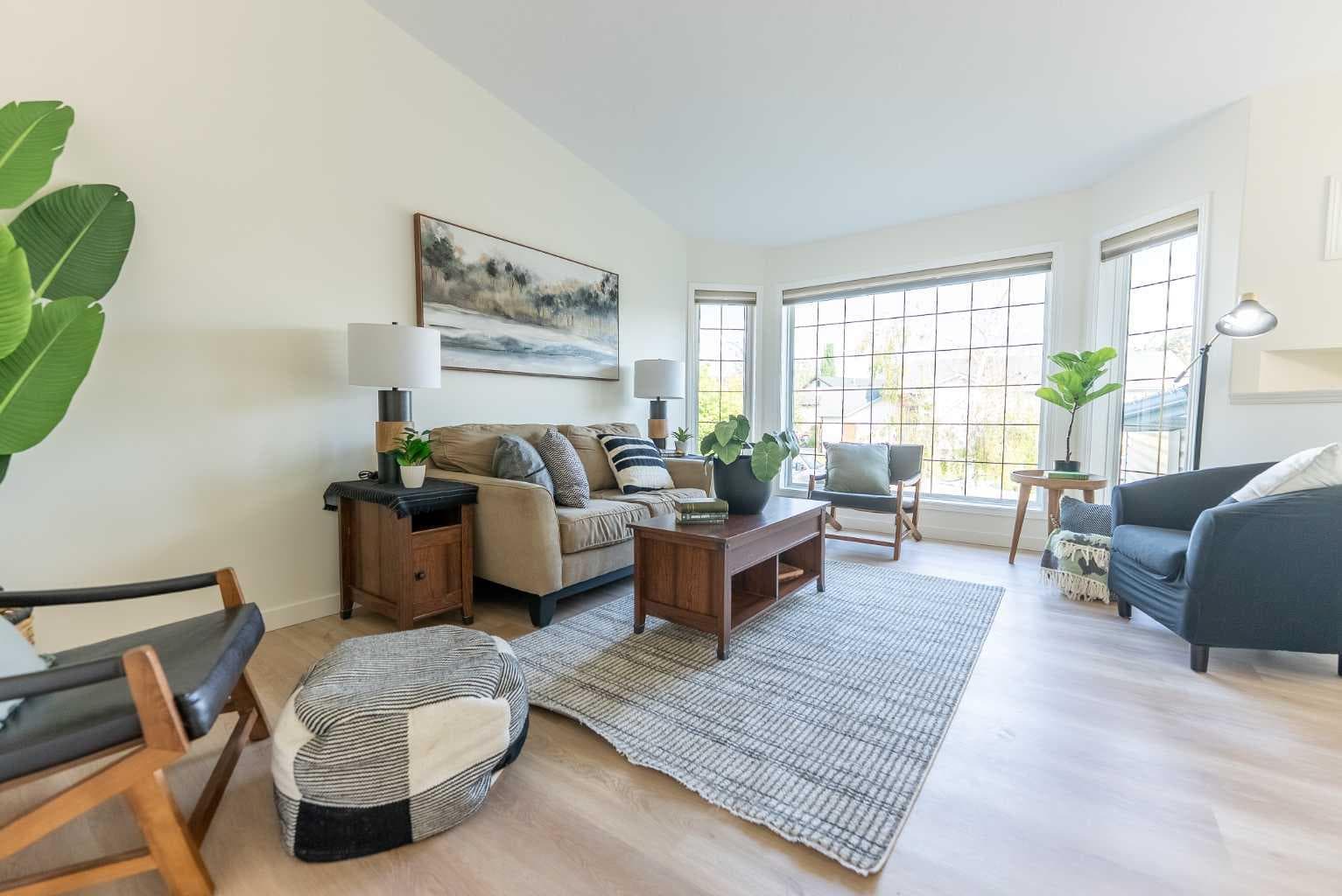 73 Ogilvie Close — photo 1