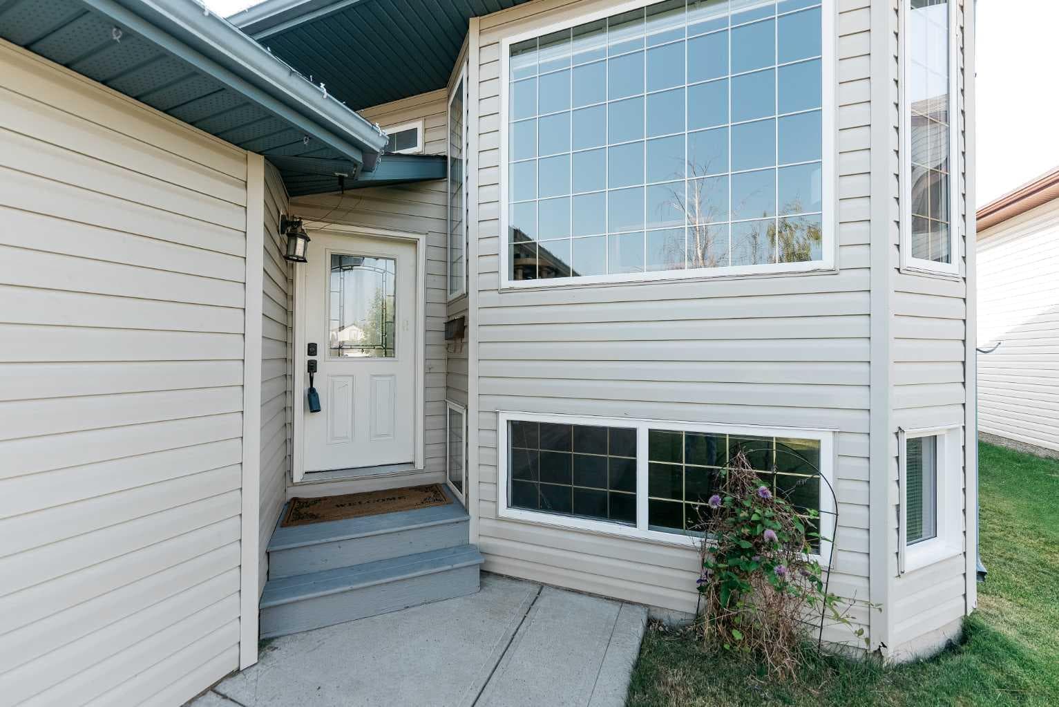73 Ogilvie Close — photo 5