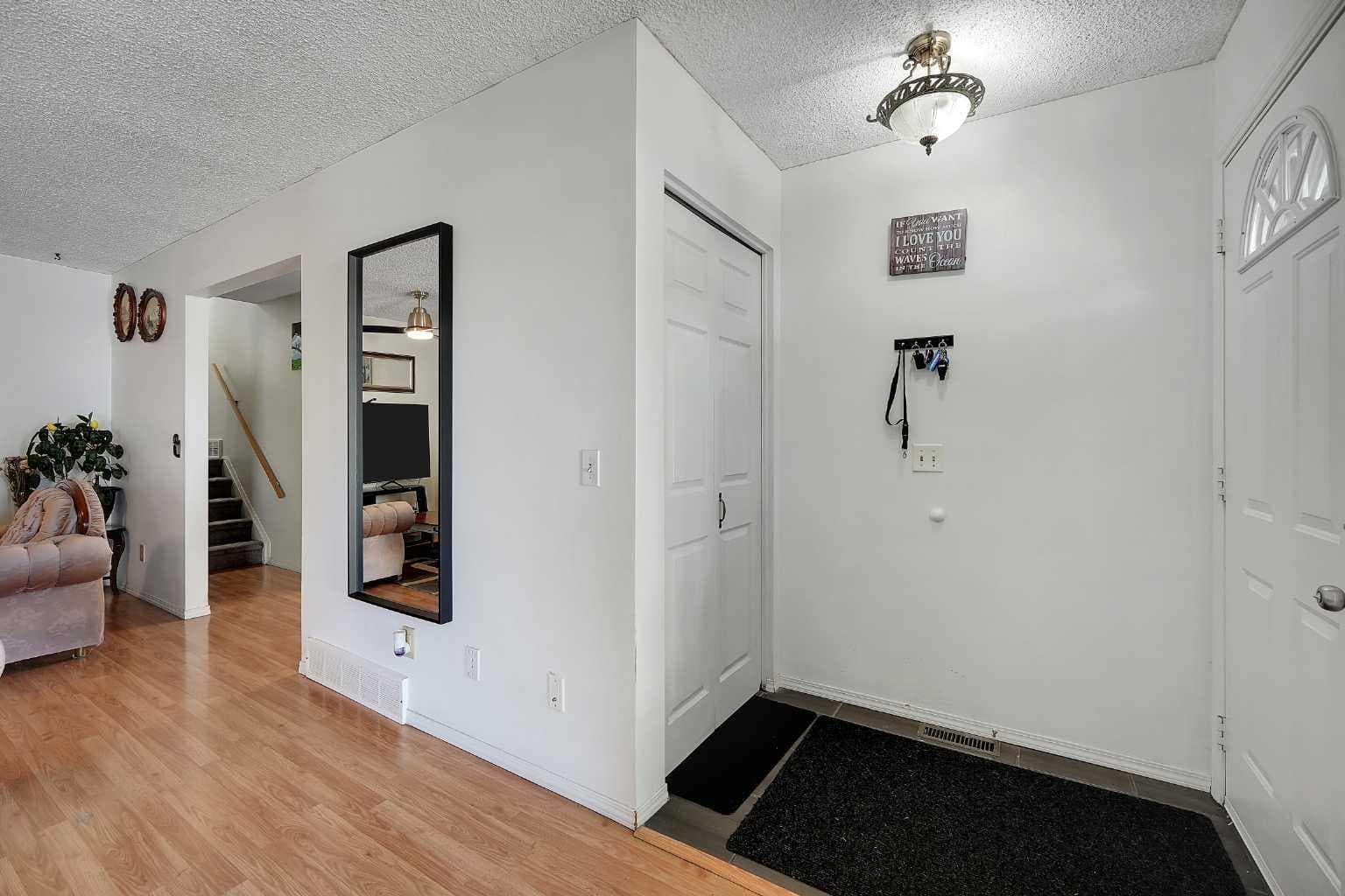 6507 Rundlehorn Drive NE — photo 3