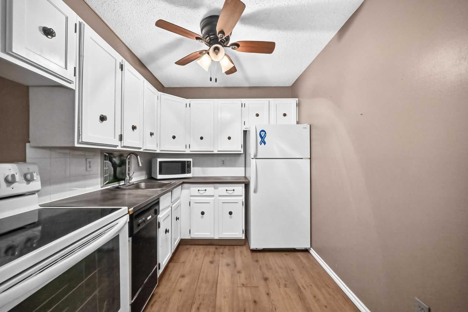 9106, 315 Southampton Drive SW — photo 4