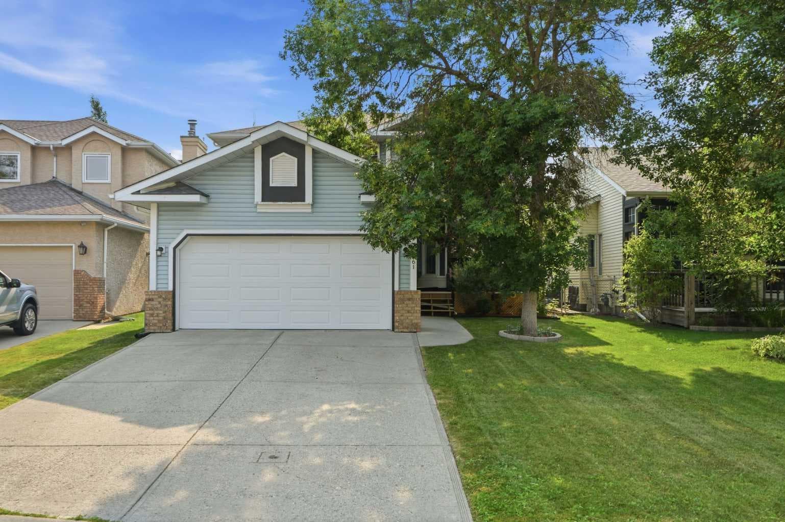 161 Douglasbank Way SE — photo 1