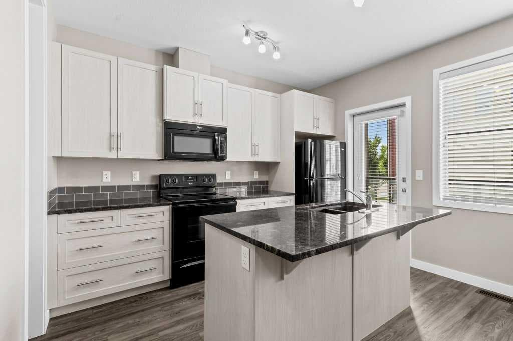 702, 125 Caribou Crescent — photo 4