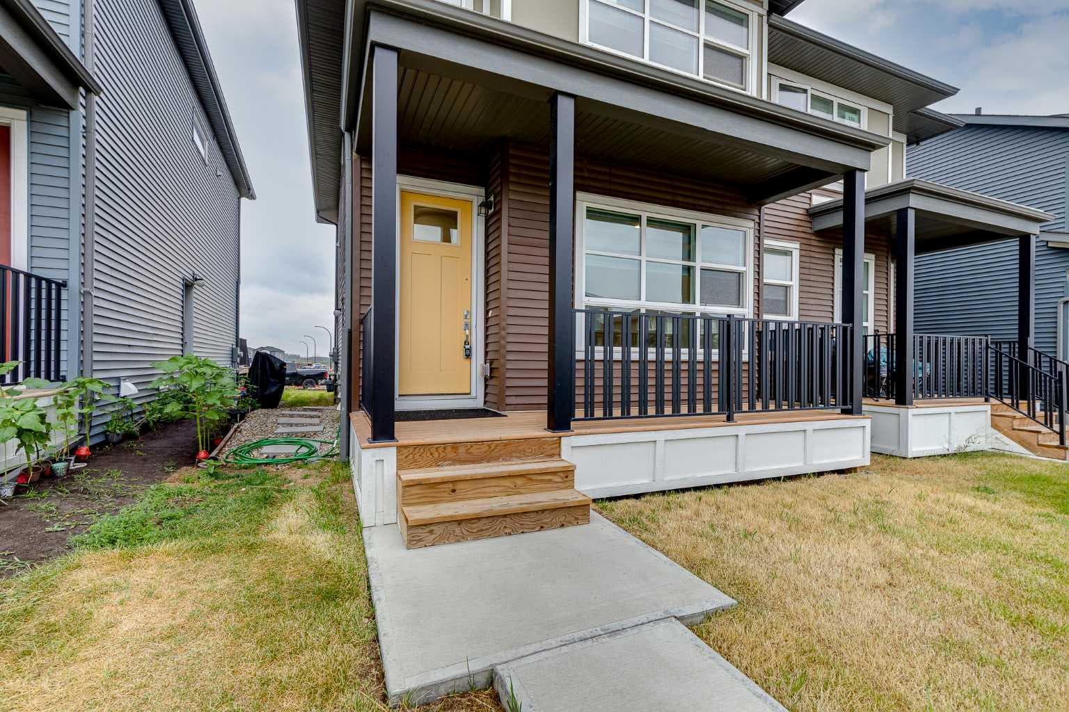 172 Belmont Way SW — photo 2