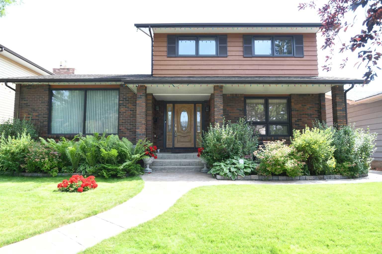 168 Templewood Drive NE — photo 2