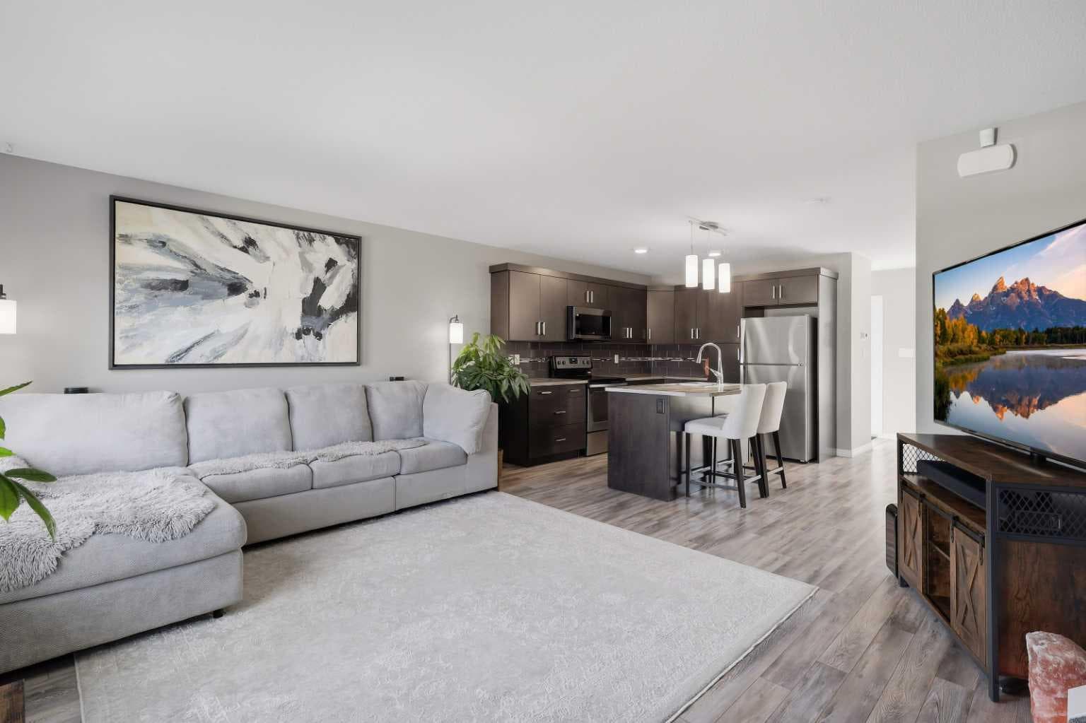 9 Hampton Crescent — photo 3