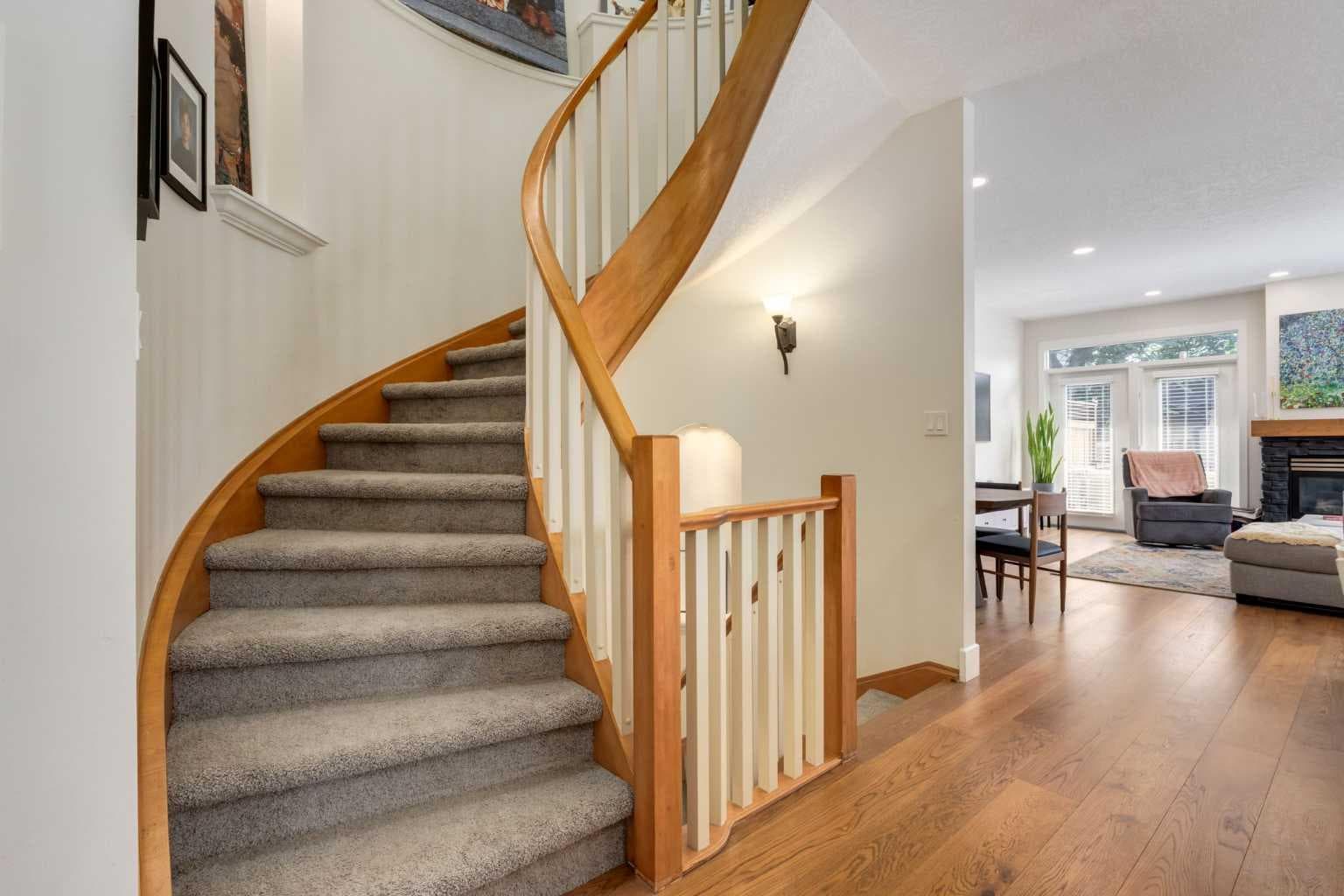 2239 Bowness Road NW — photo 5