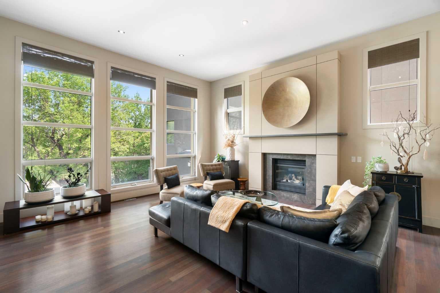 1215 Sifton Boulevard SW — photo 5