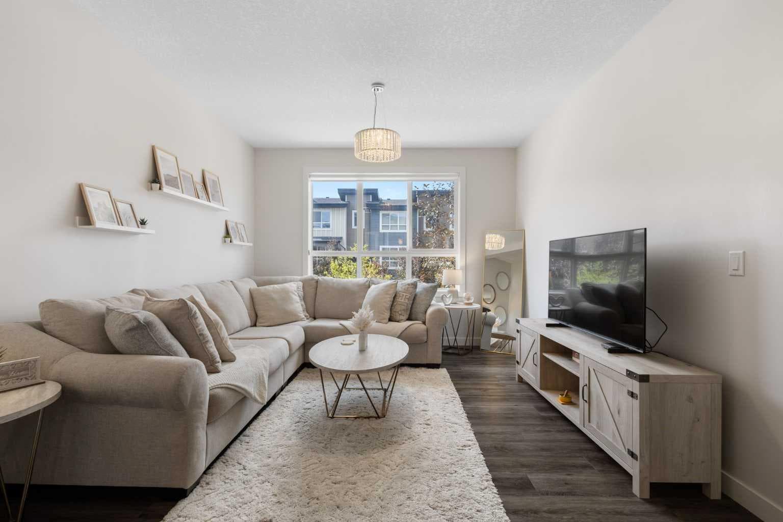 124 Walgrove Cove SE — photo 2