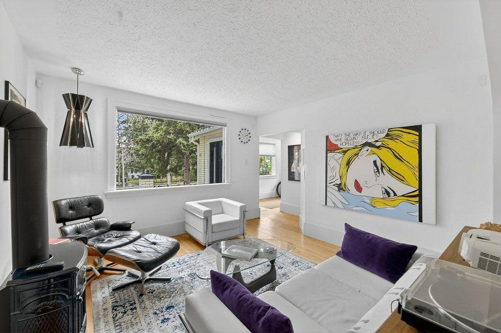 924 7A Street NW — photo 3