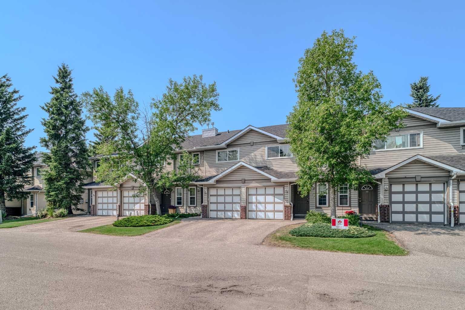 15 Harvest Glen Heights NE — photo 1