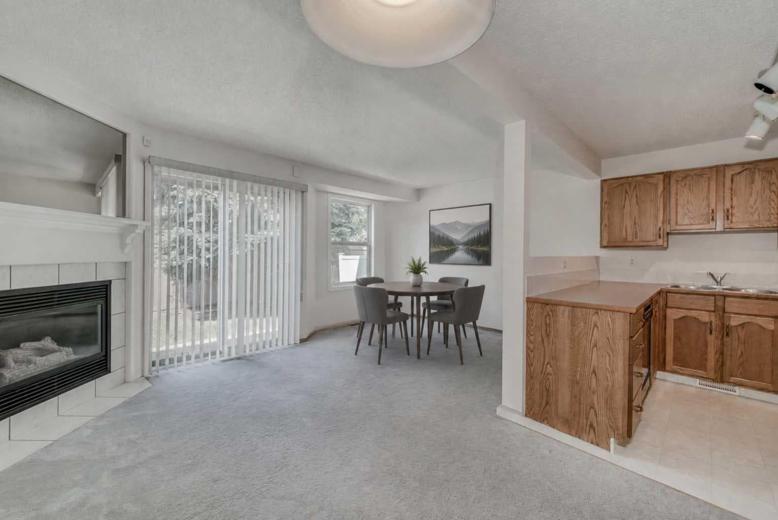 15 Harvest Glen Heights NE — photo 4