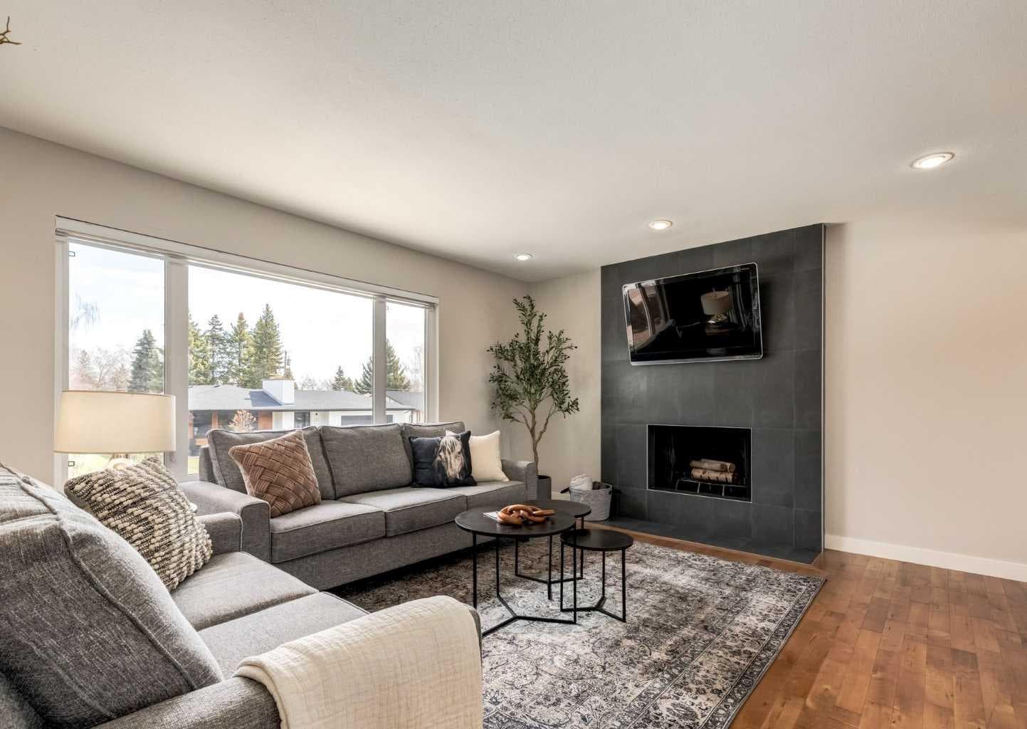 176 Mapleburn Drive SE — photo 3
